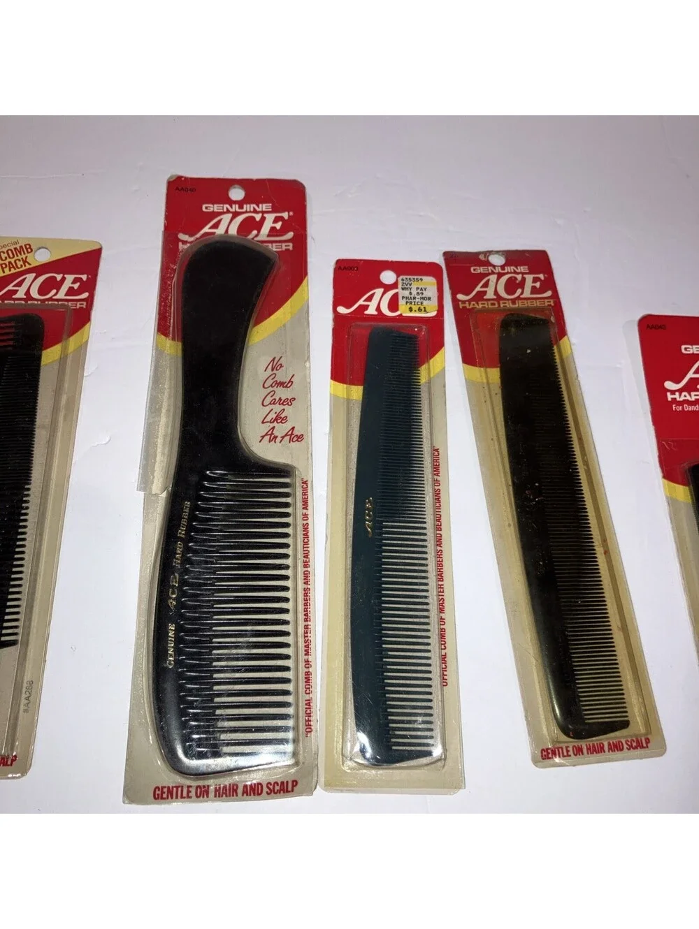 Lot Of 5 Vintage Genuine Ace Hard Rubber Mix Combs OLD NEW STOCK “RARE” 💈 💈